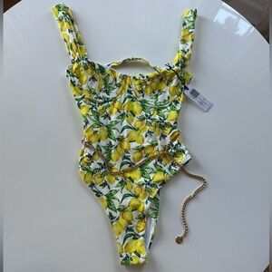 WeWoreWhat One Piece Swimsuit NWT (Size Small)